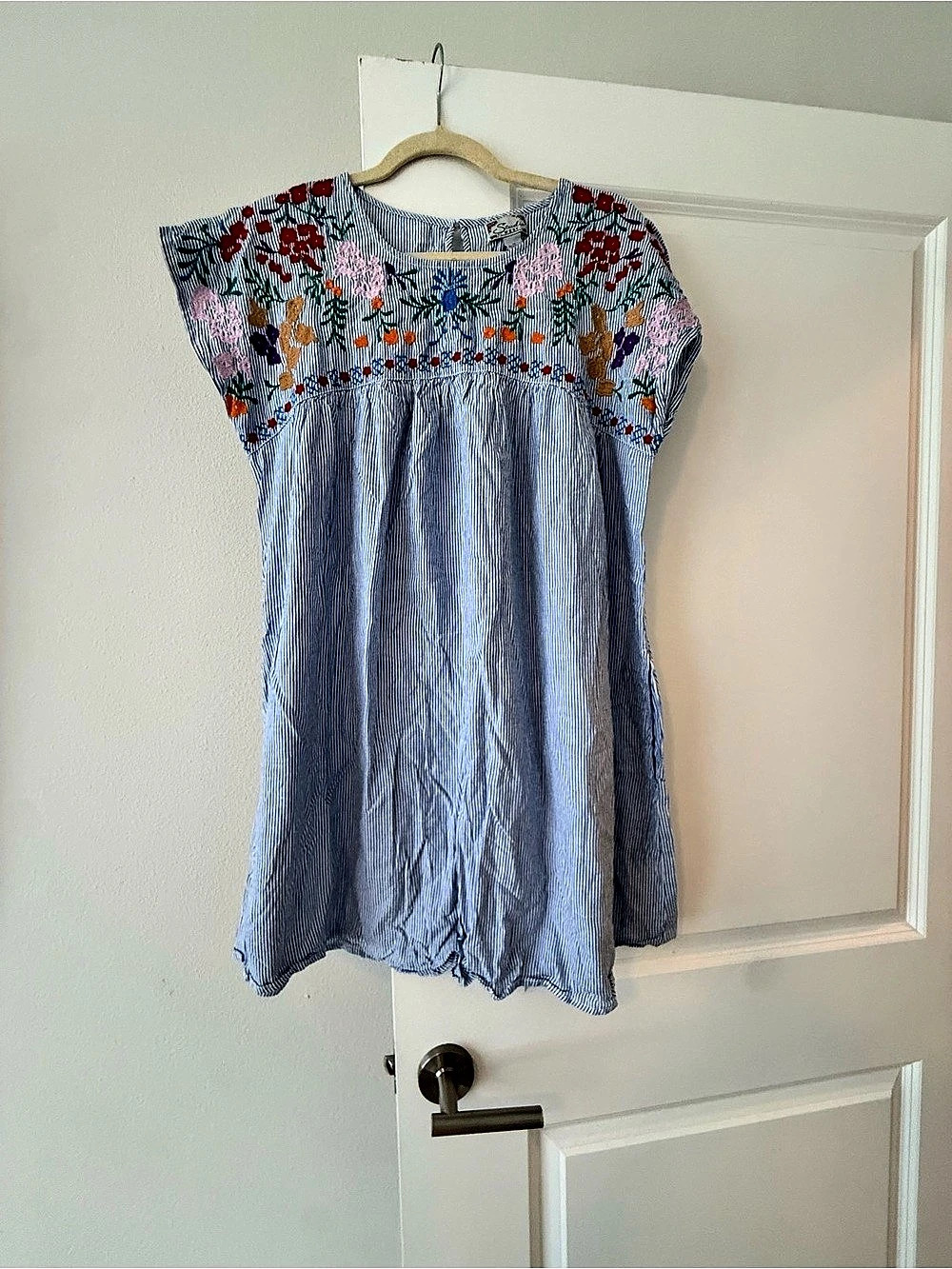 Studio West Embroidered Striped Mini Dress in Blue & White Size Medium